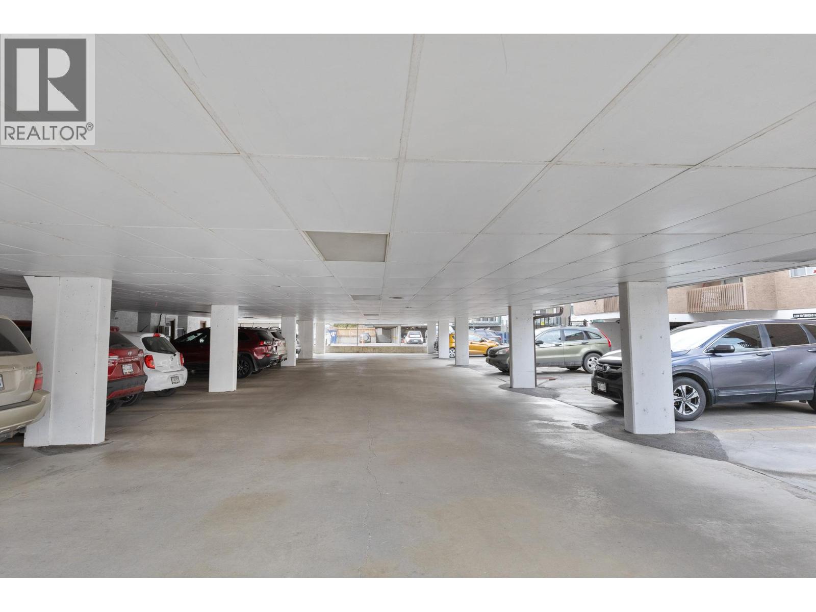 555 Rowcliffe Avenue Unit# 406, Kelowna