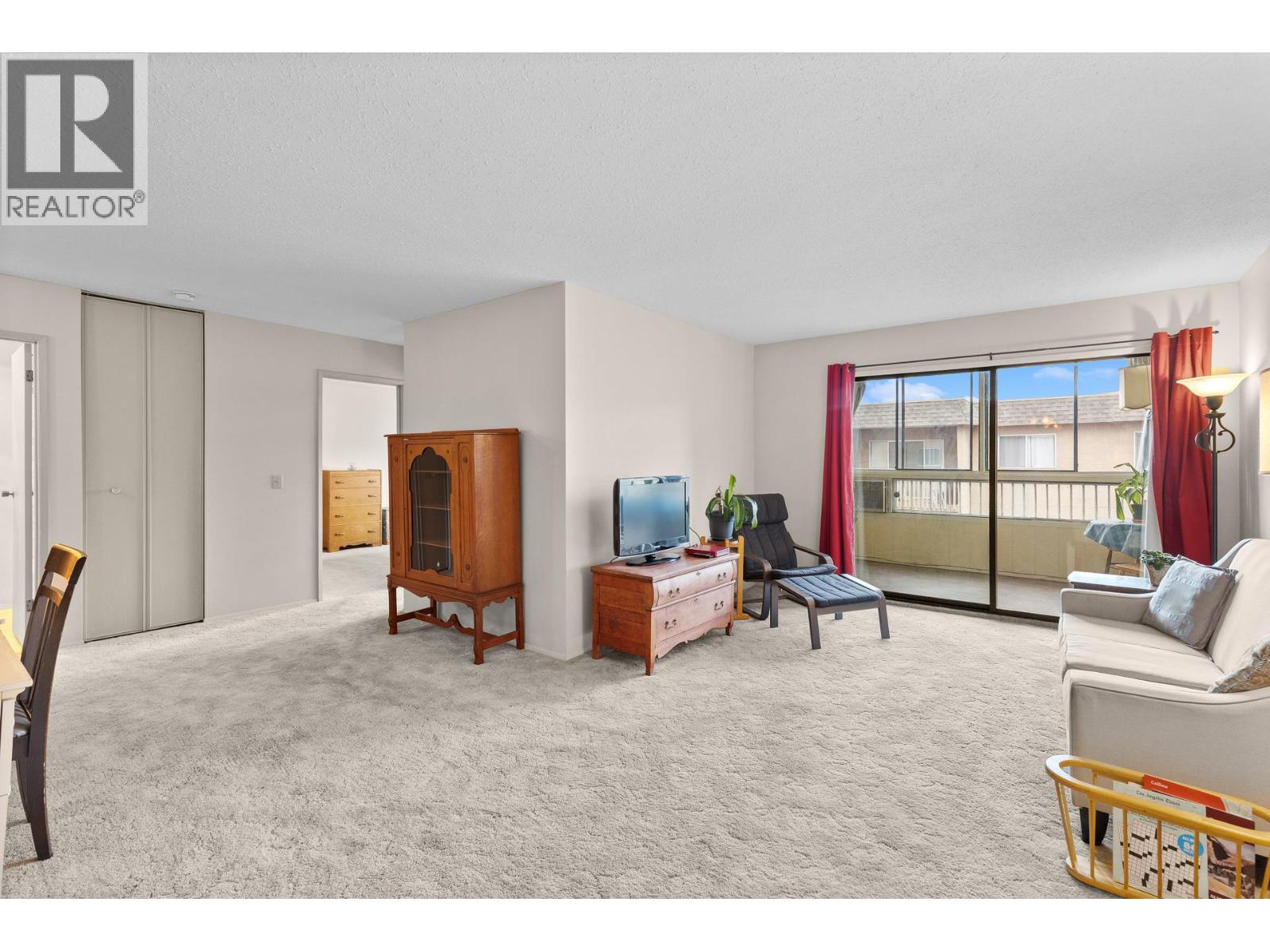 555 Rowcliffe Avenue Unit# 406, Kelowna