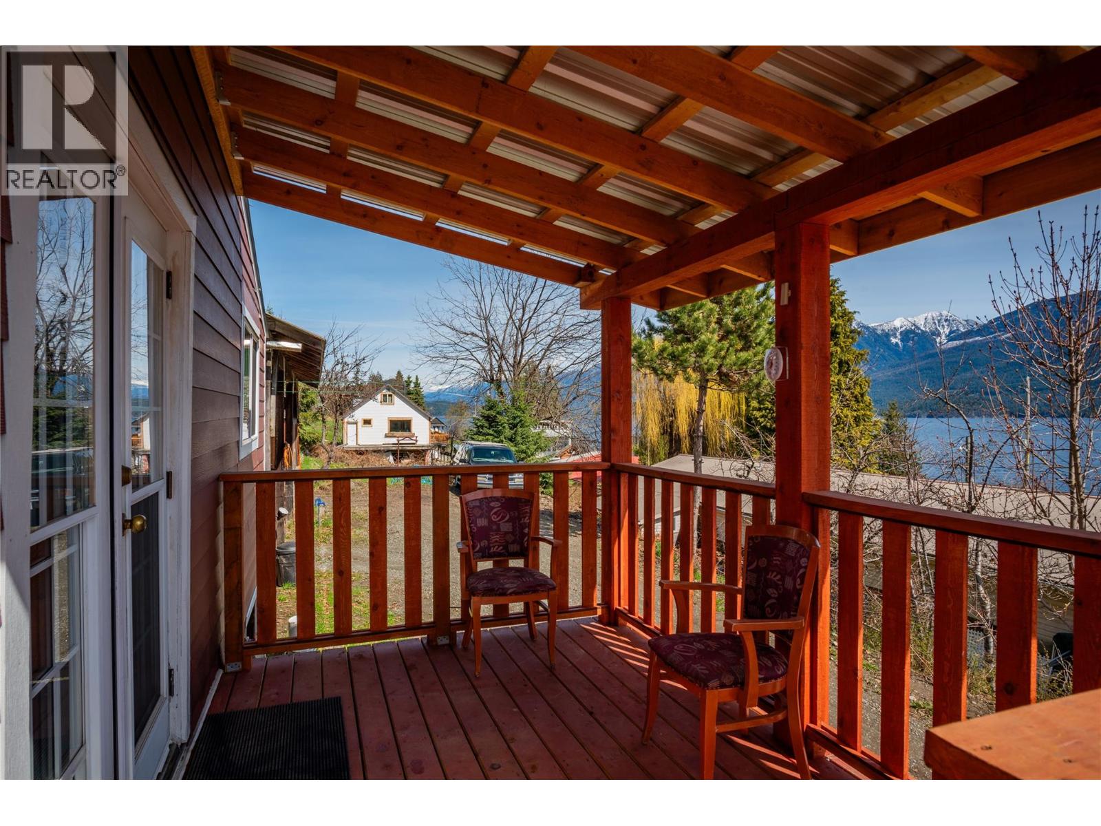 3553 SPRAGUE Street, Ainsworth