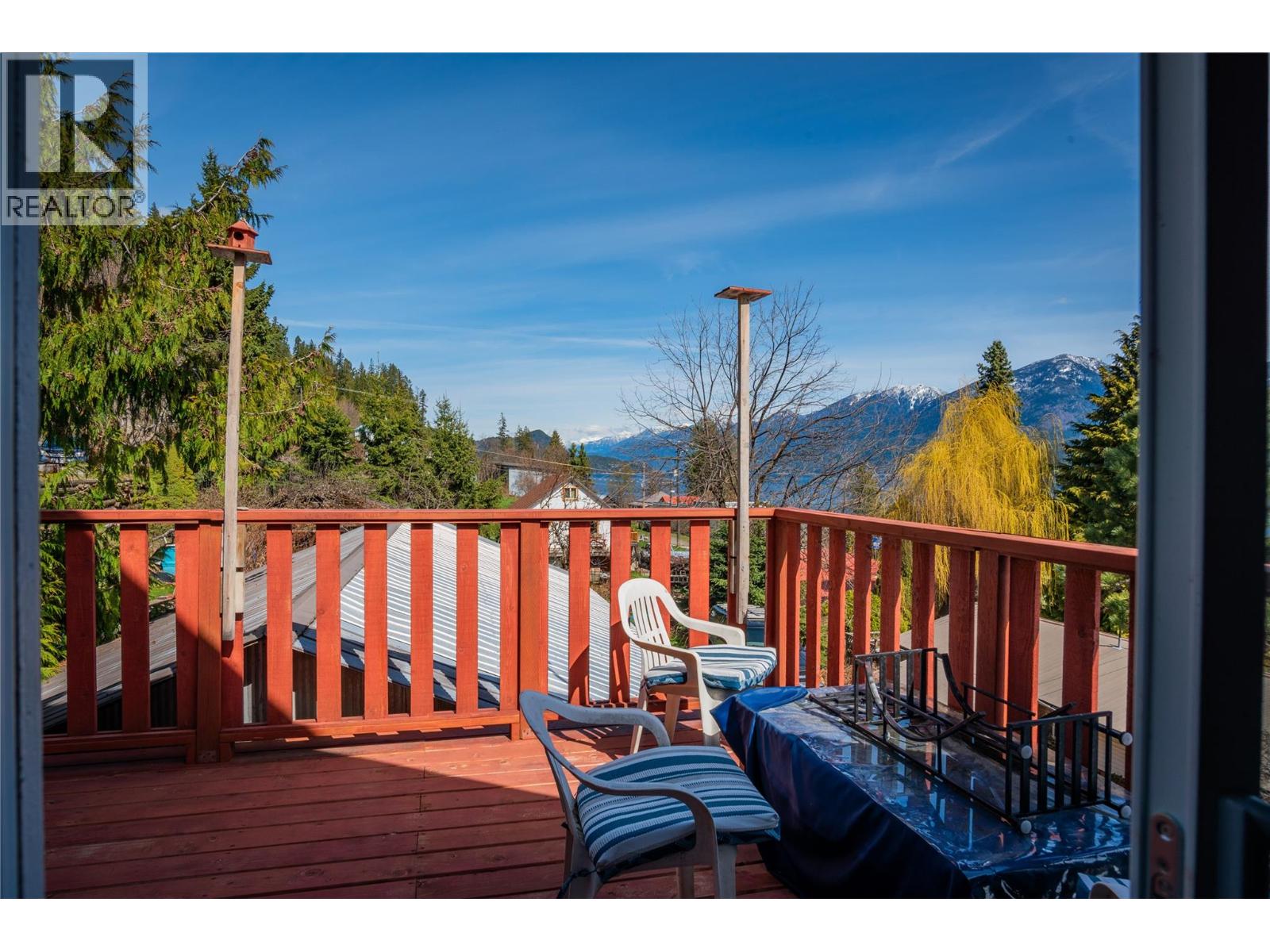 3553 SPRAGUE Street - 34