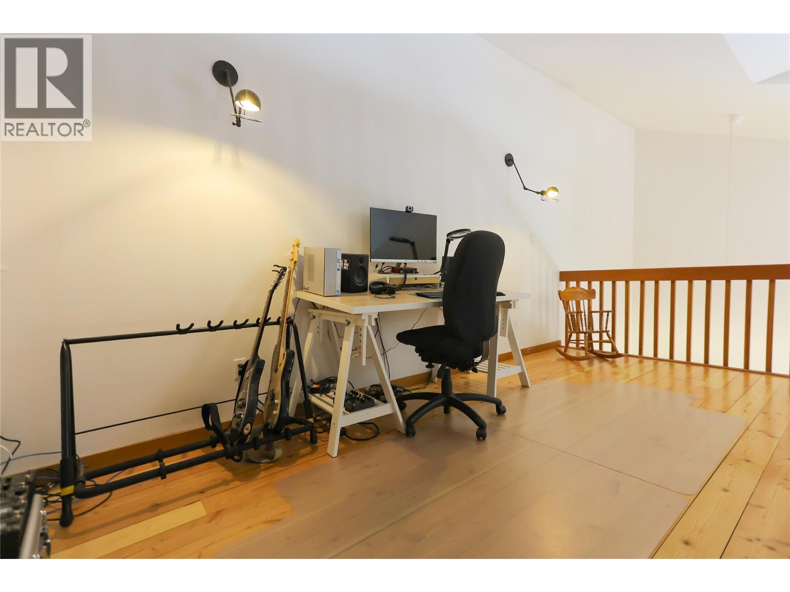 1901 CHOQUETTE Avenue Unit# 101, Nelson