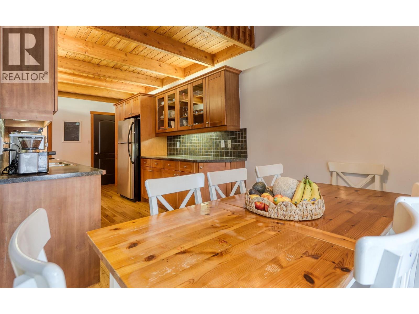 1901 CHOQUETTE Avenue Unit# 101, Nelson