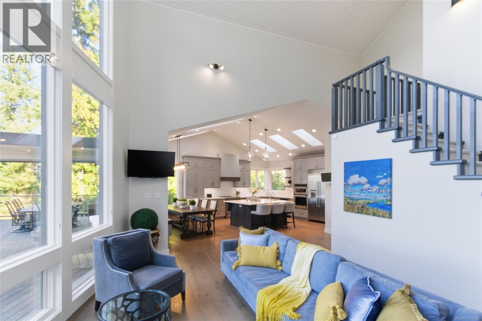 7255 Aulds Rd, Lantzville