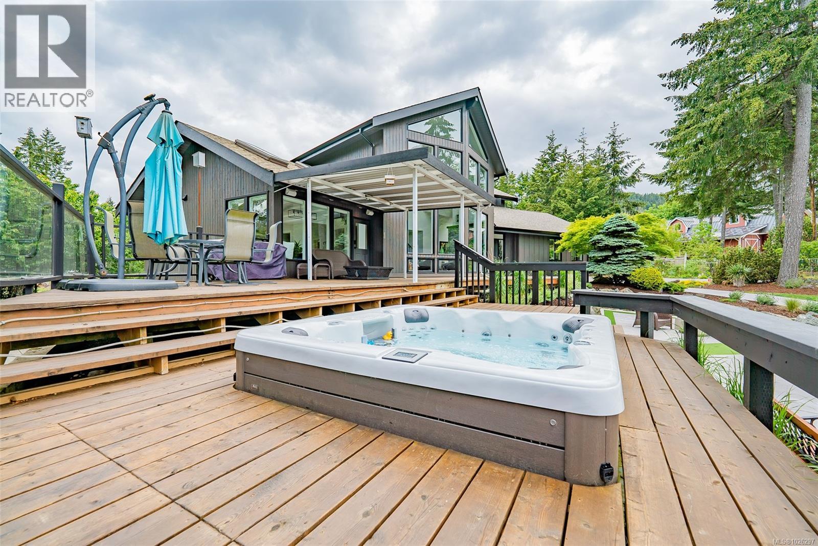 7255 Aulds Rd, Lantzville