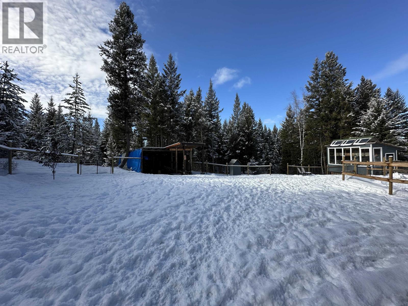 6508 HORSE LAKE ROAD - 10