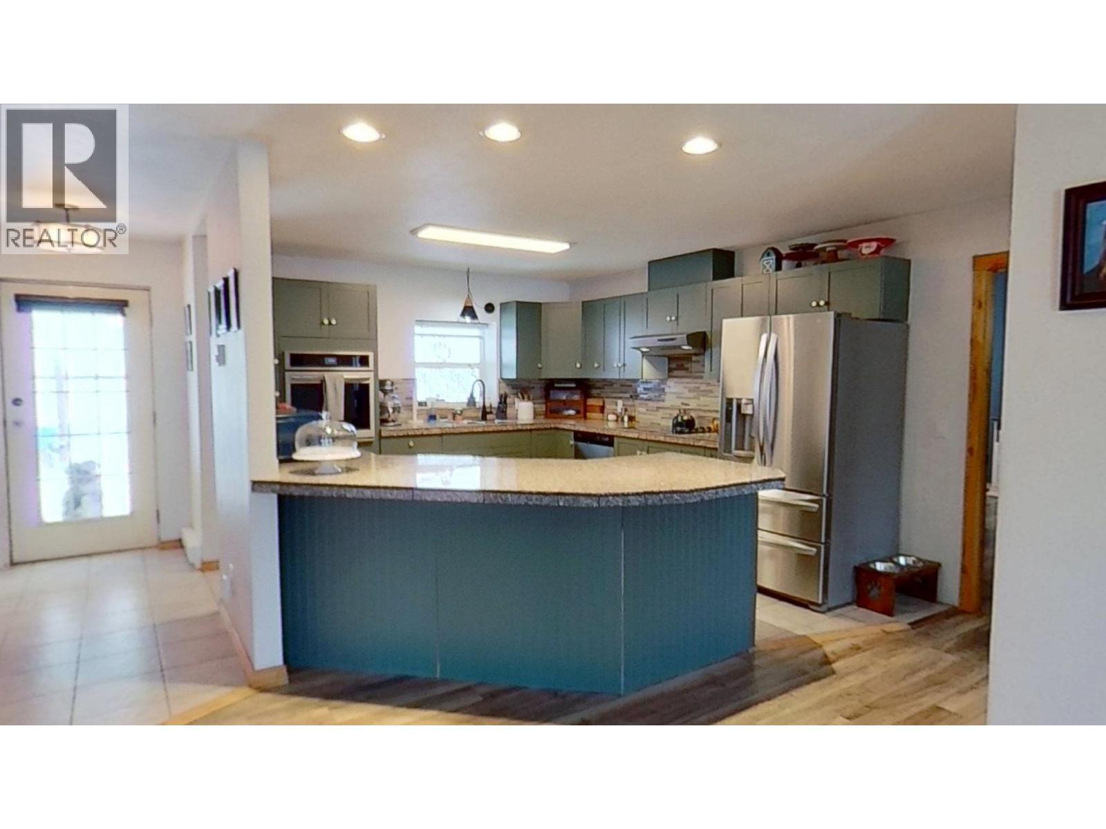 6508 HORSE LAKE ROAD - 17