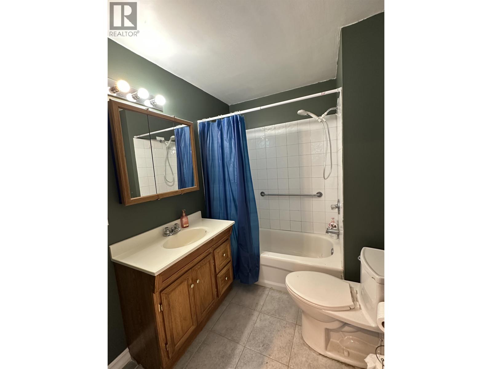 6508 HORSE LAKE ROAD - 38