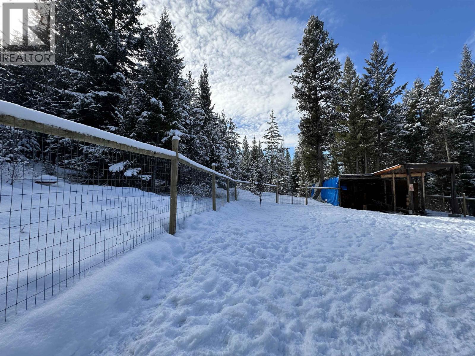 6508 HORSE LAKE ROAD - 9