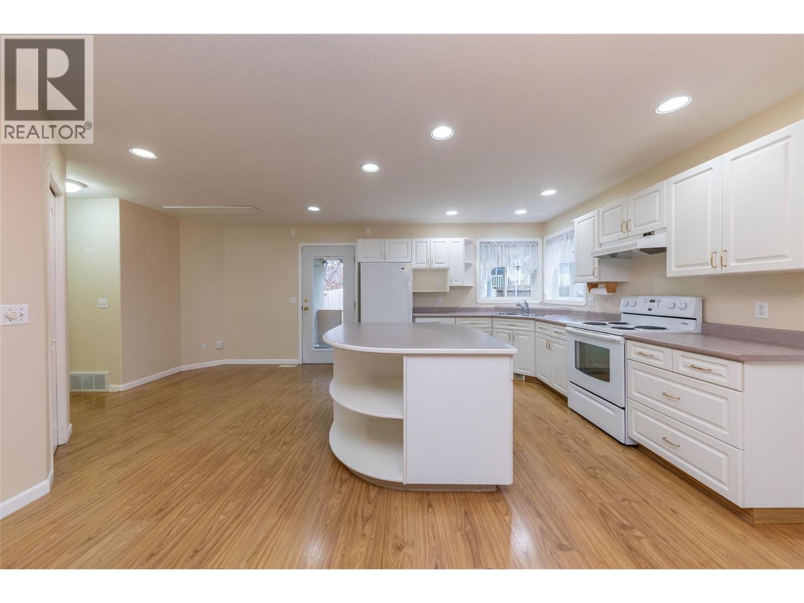 723 Singh Street Unit# 3, Kamloops