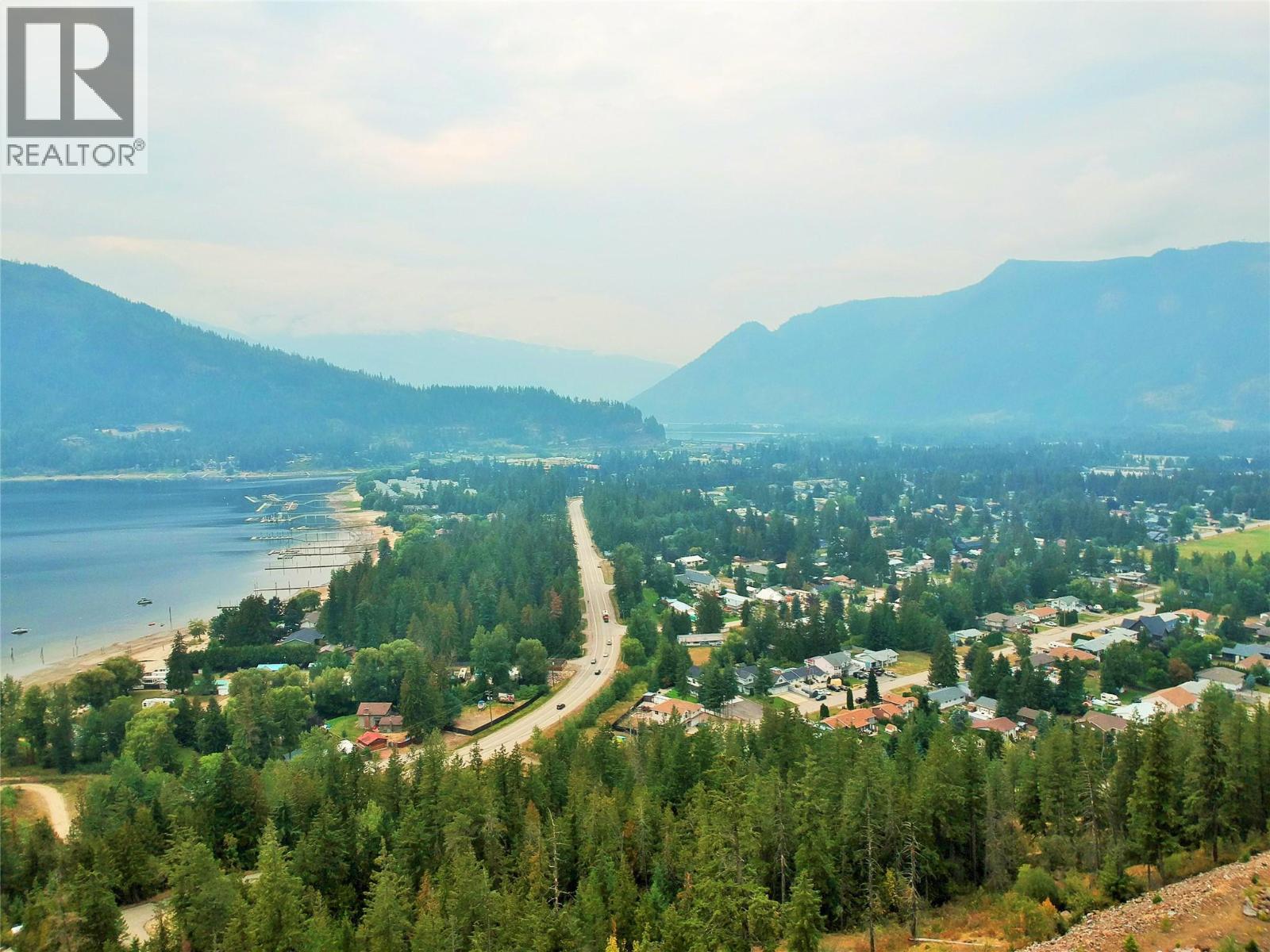 238 Bayview Drive, Sicamous