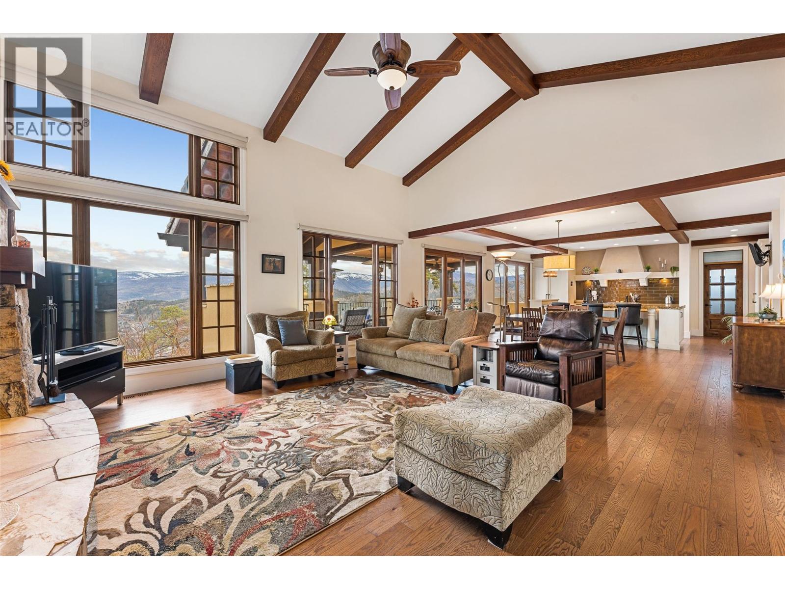 2457 Selkirk Drive, Kelowna