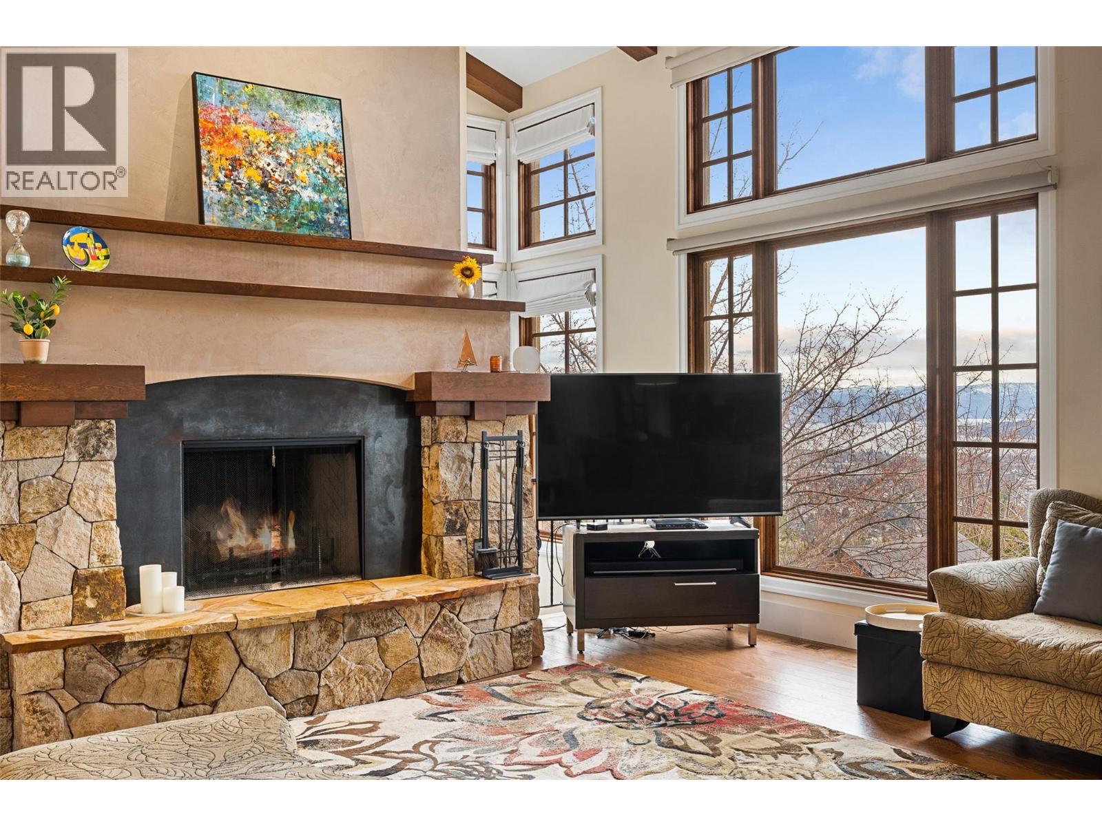 2457 Selkirk Drive, Kelowna