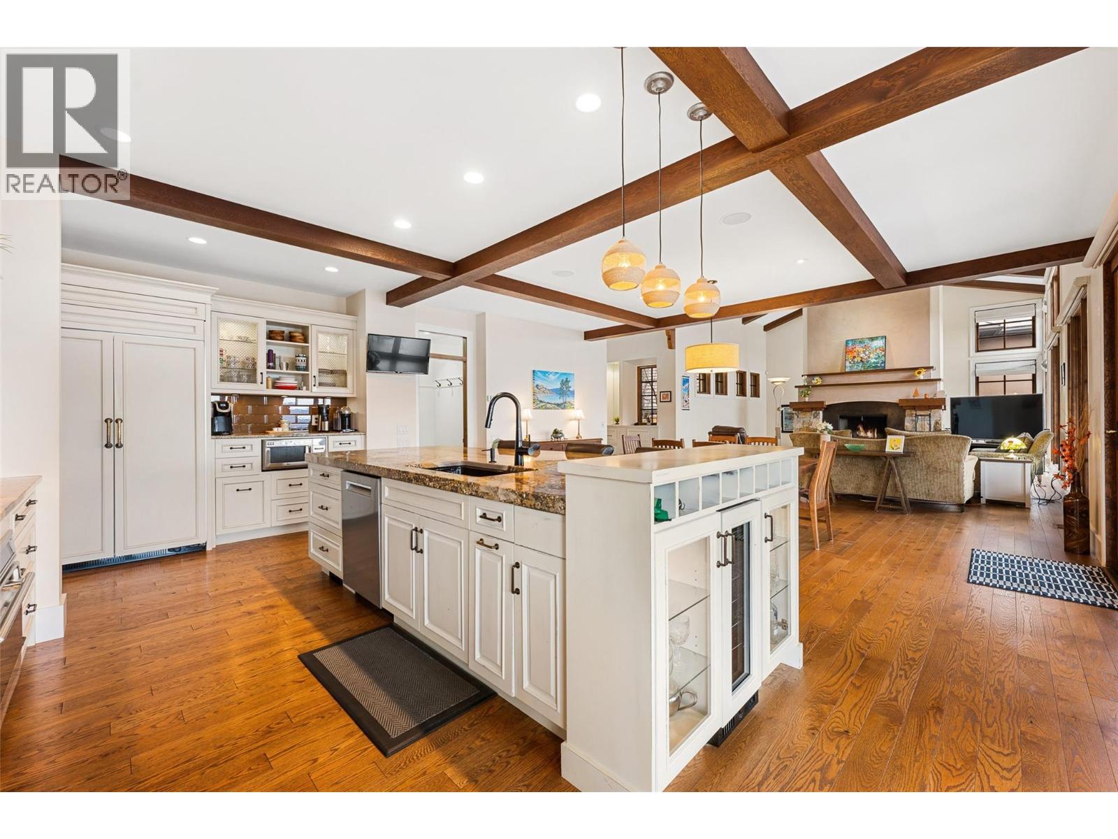 2457 Selkirk Drive, Kelowna