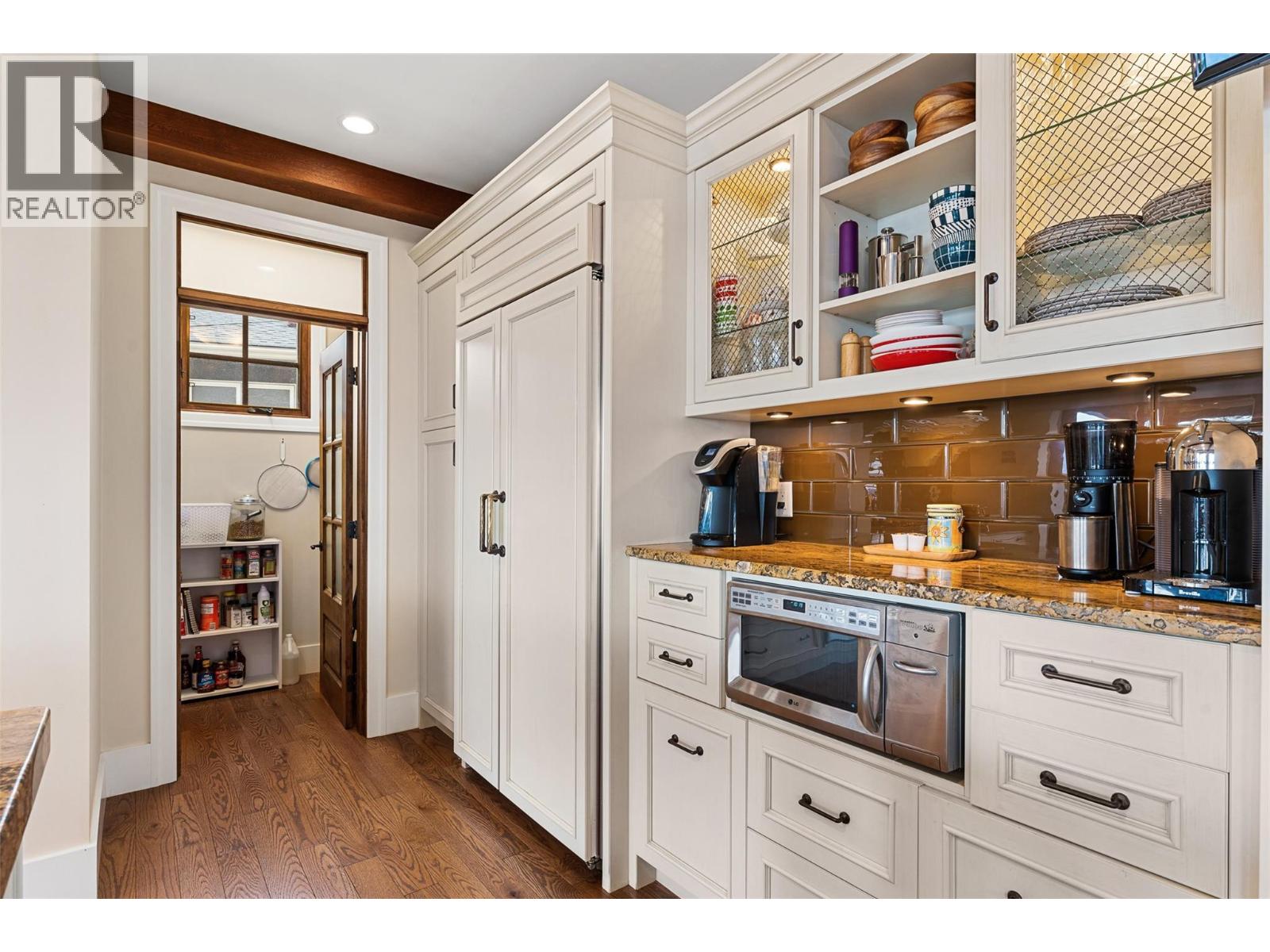 2457 Selkirk Drive, Kelowna