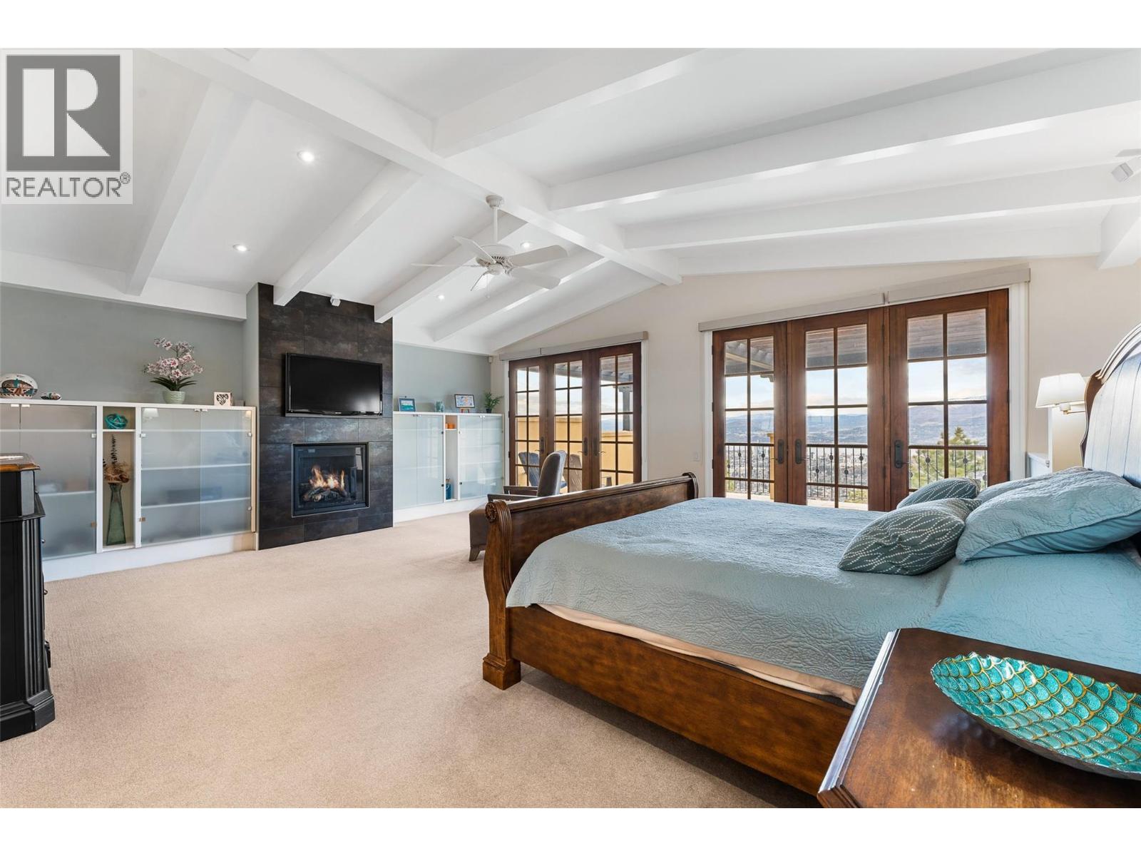 2457 Selkirk Drive, Kelowna