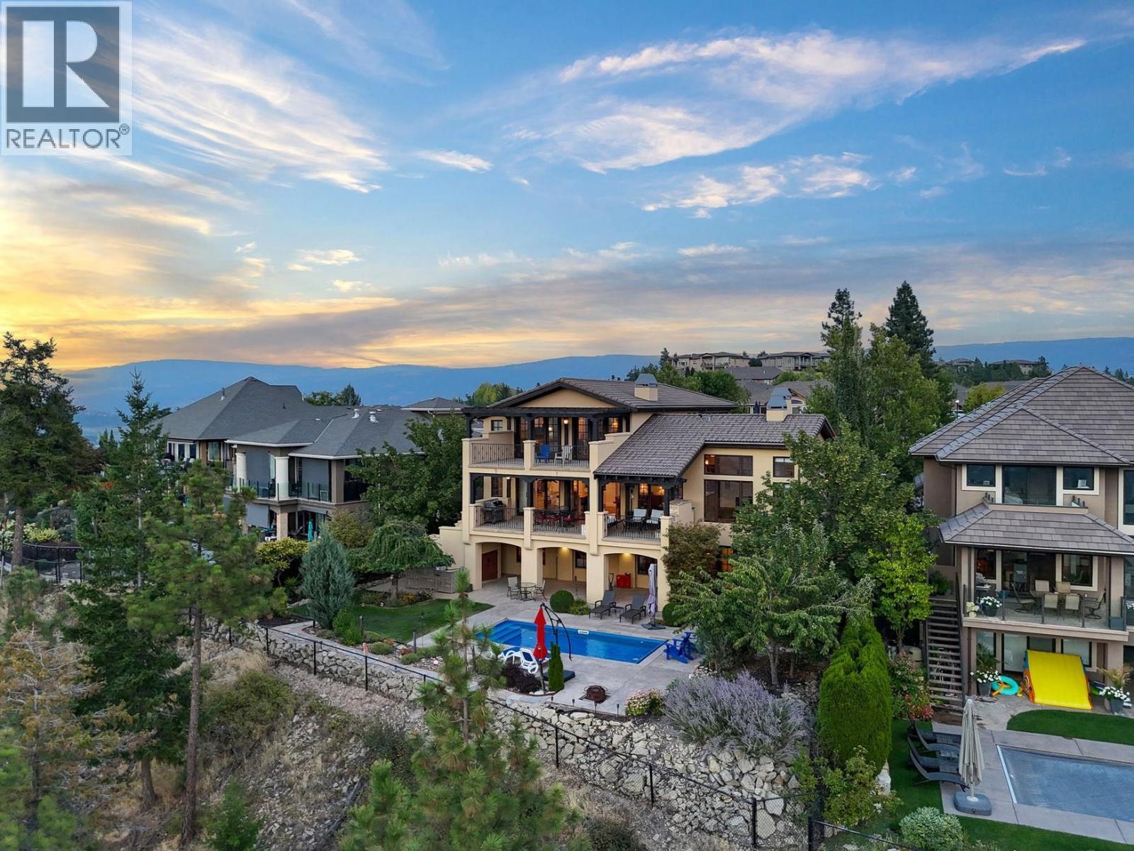 2457 Selkirk Drive, Kelowna