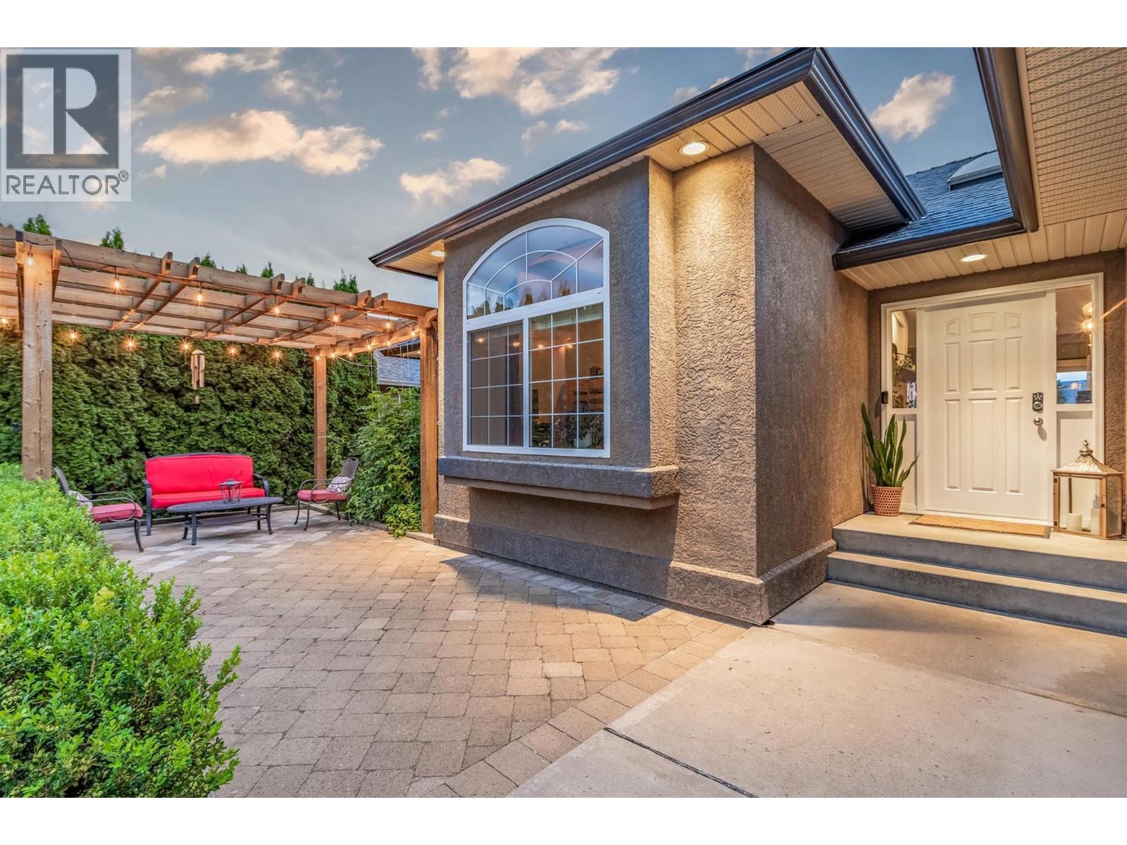 3266 Merlot Court, West Kelowna
