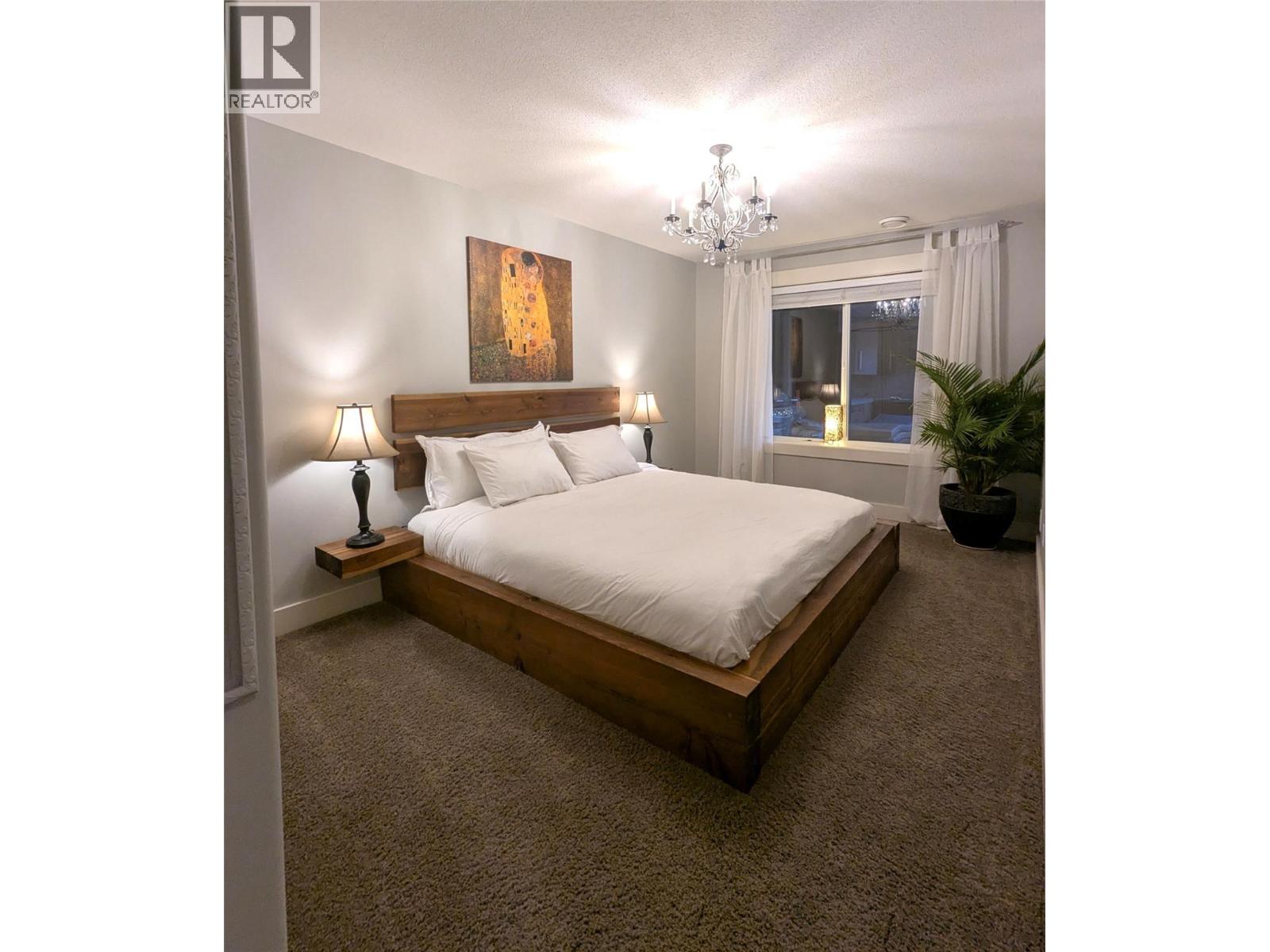 3266 Merlot Court, West Kelowna