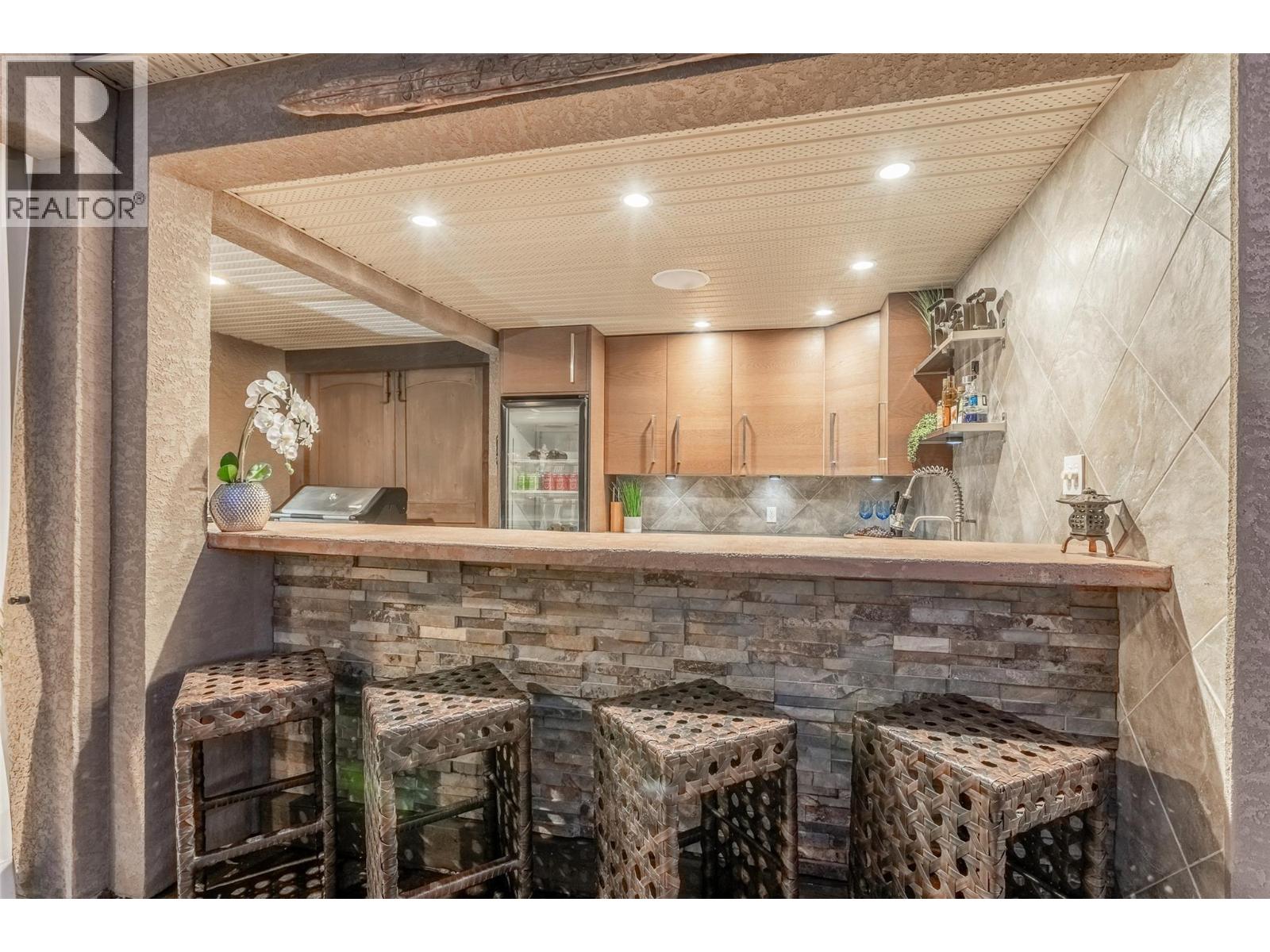 3266 Merlot Court, West Kelowna