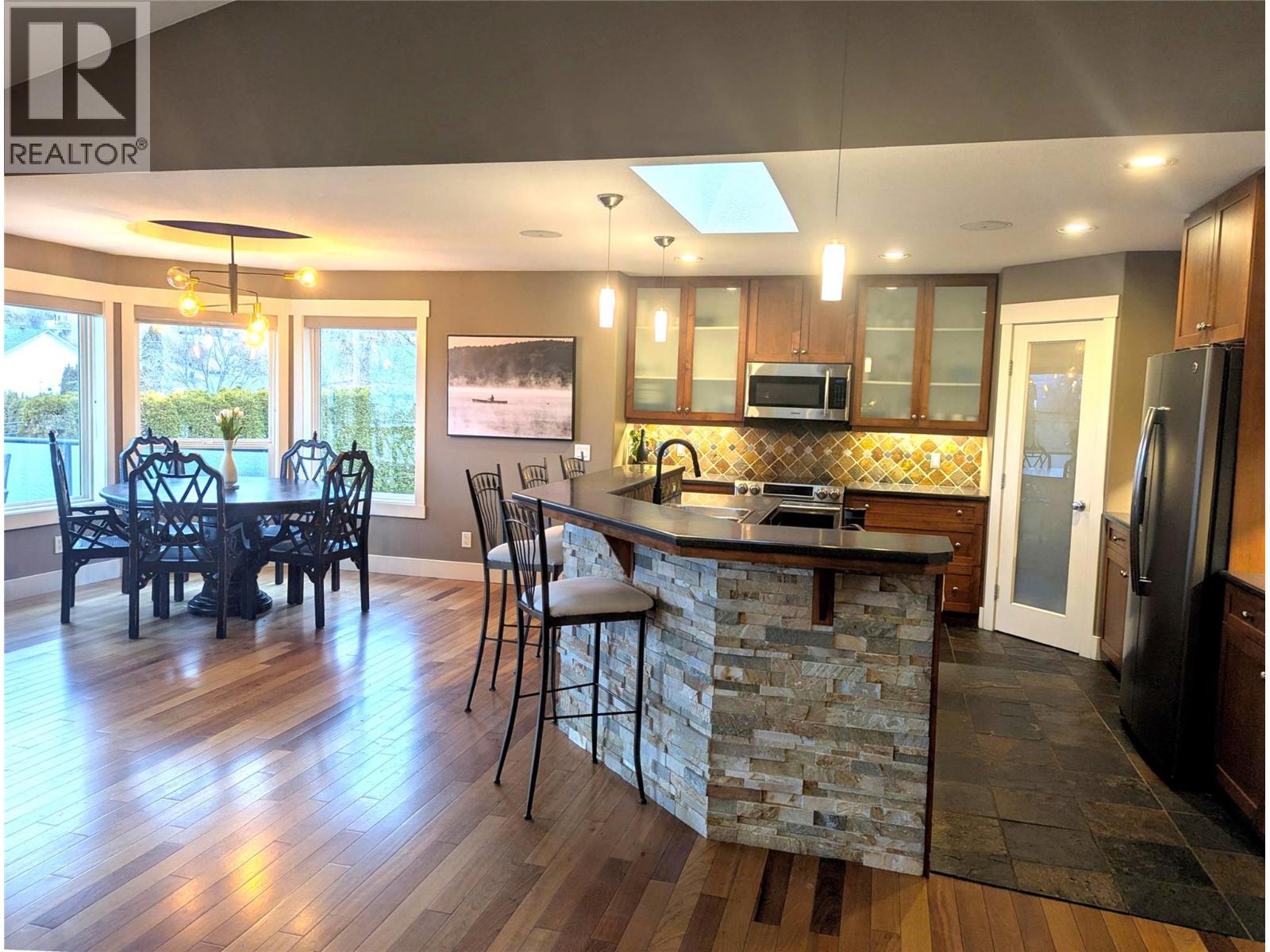 3266 Merlot Court, West Kelowna