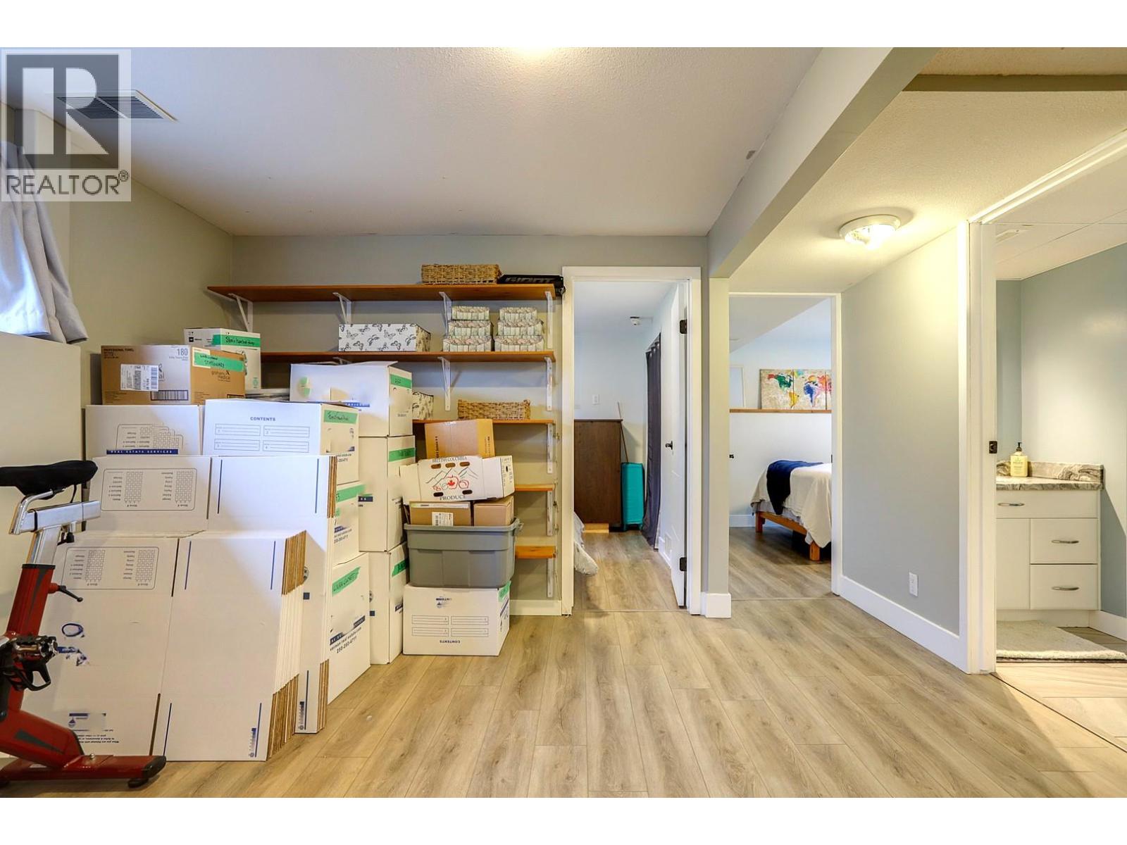 4504 16 Street, Vernon