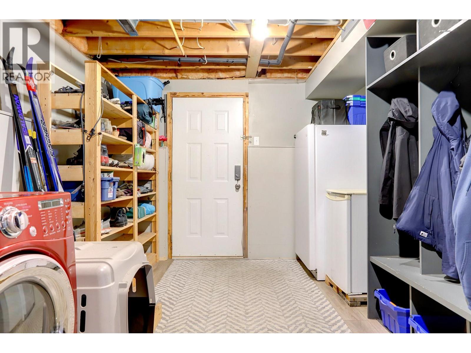 4504 16 Street, Vernon