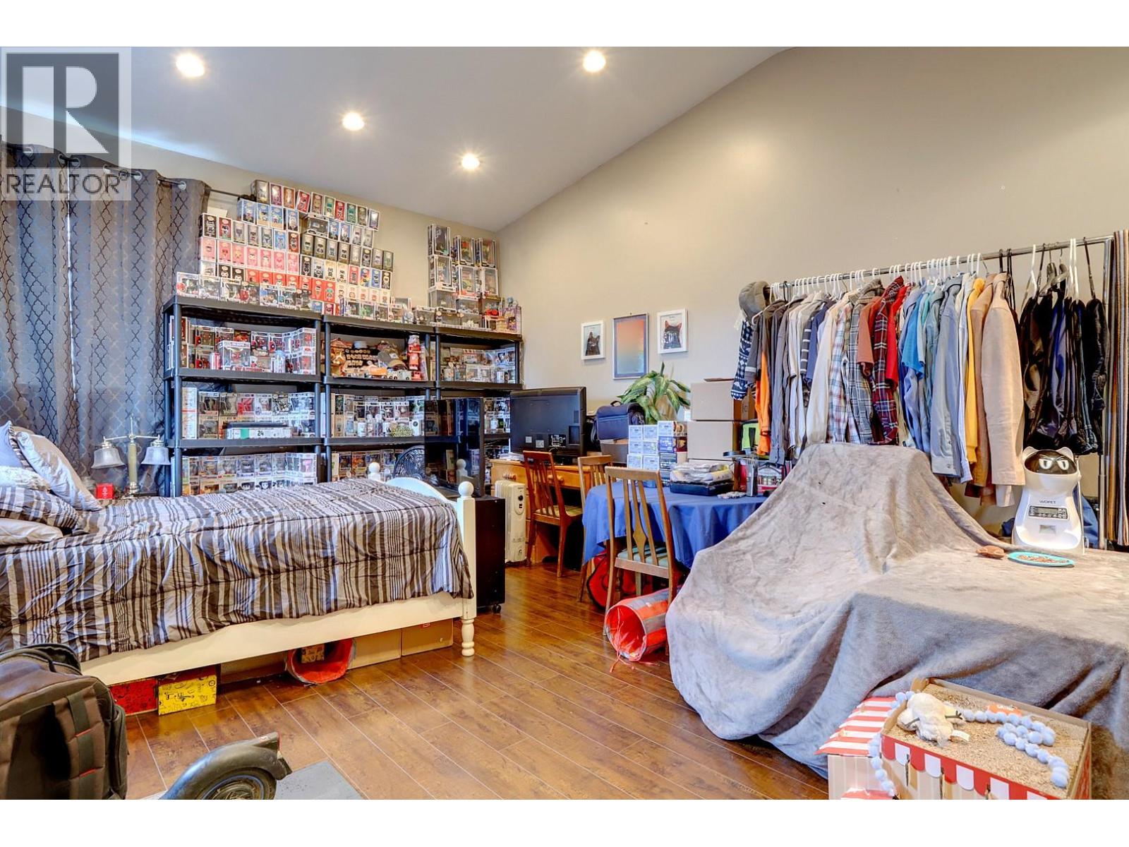 4504 16 Street, Vernon