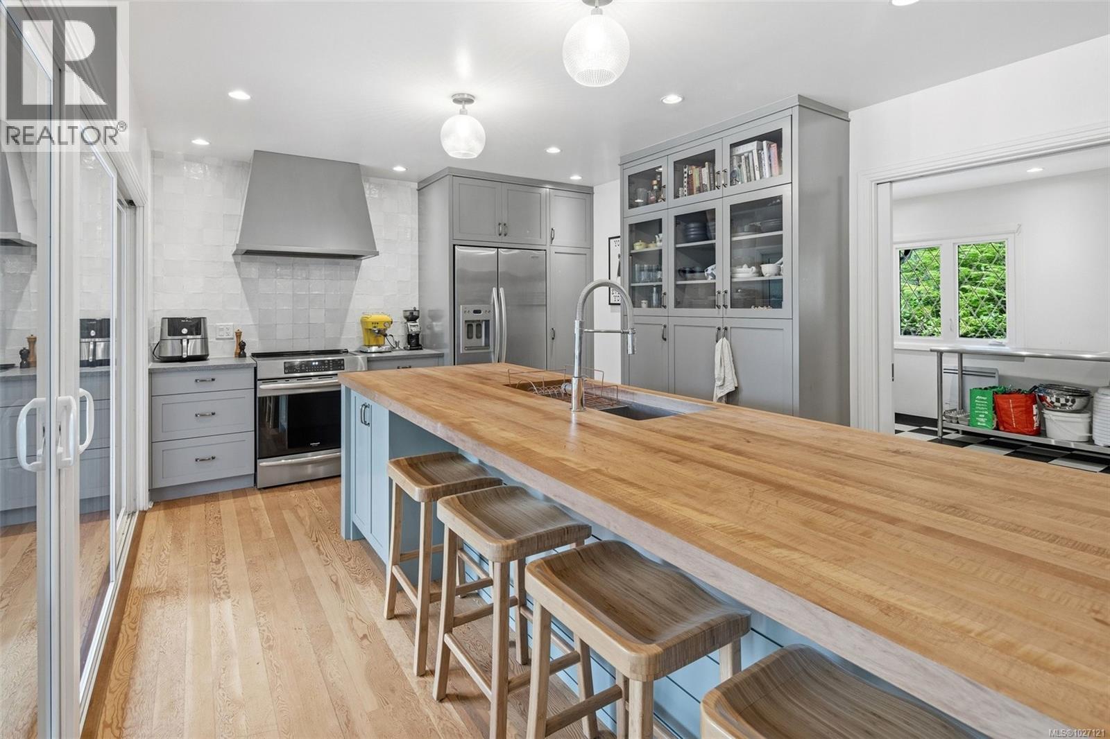 2410 CARPENTER RD - 15