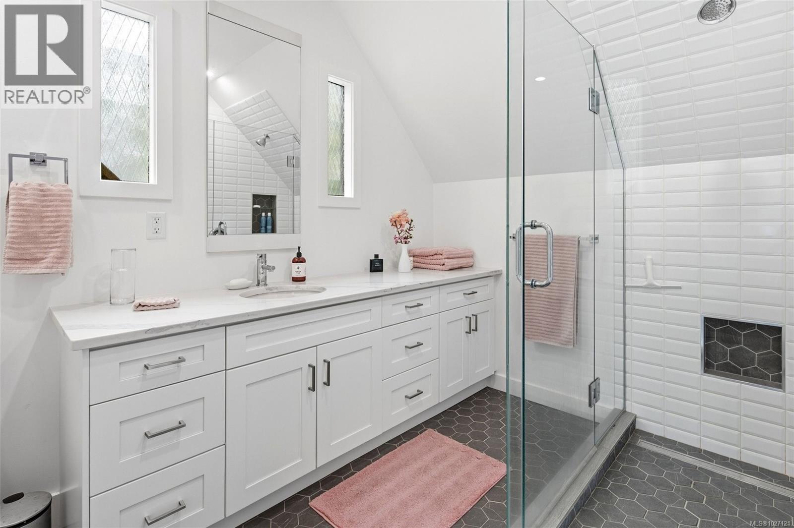 2410 CARPENTER RD - 31