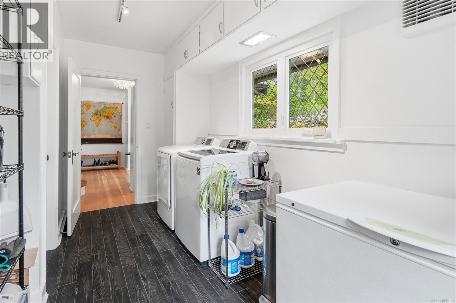 2410 CARPENTER RD - 22