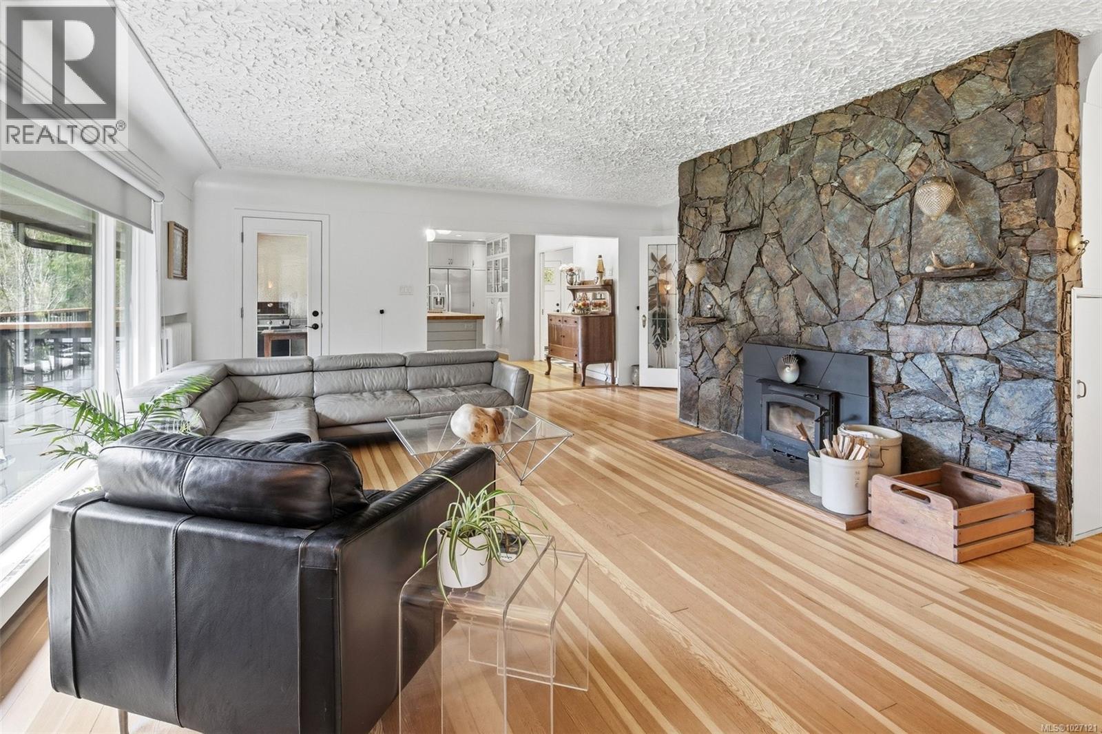 2410 CARPENTER RD - 11