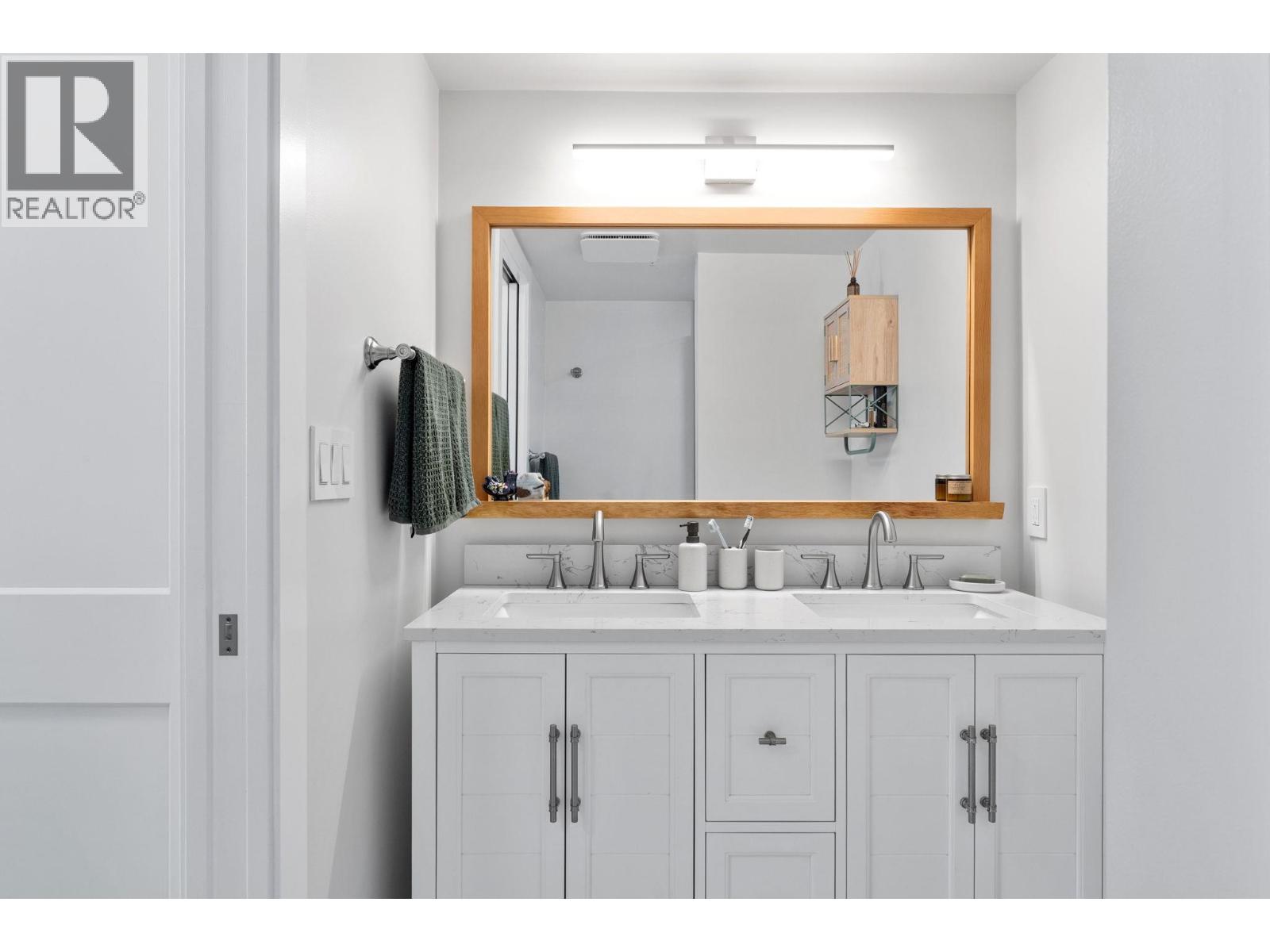 312 1466 PEMBERTON AVENUE, Squamish