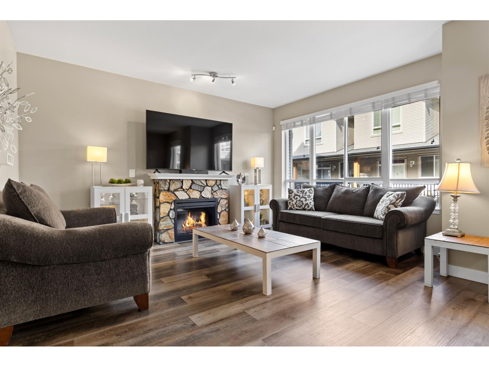 12 16772 61 AVENUE, Surrey