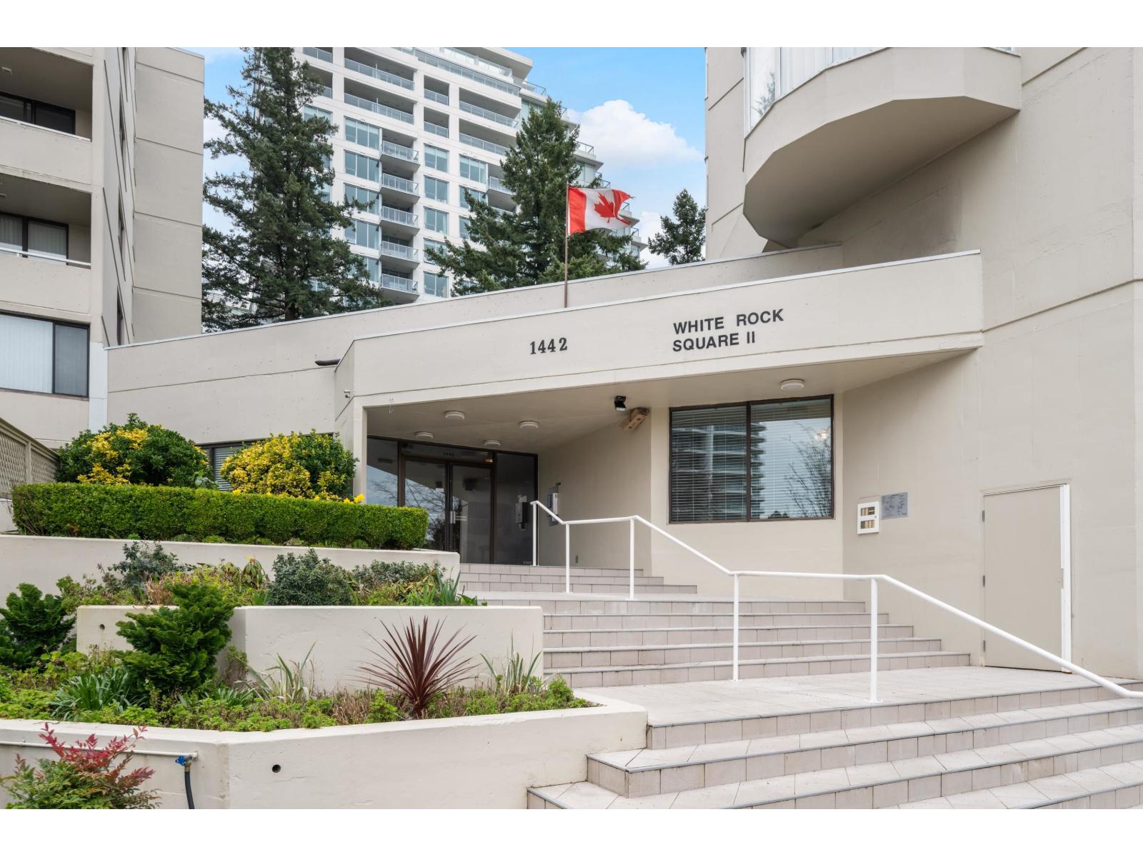 111 1442 FOSTER Street - main photo