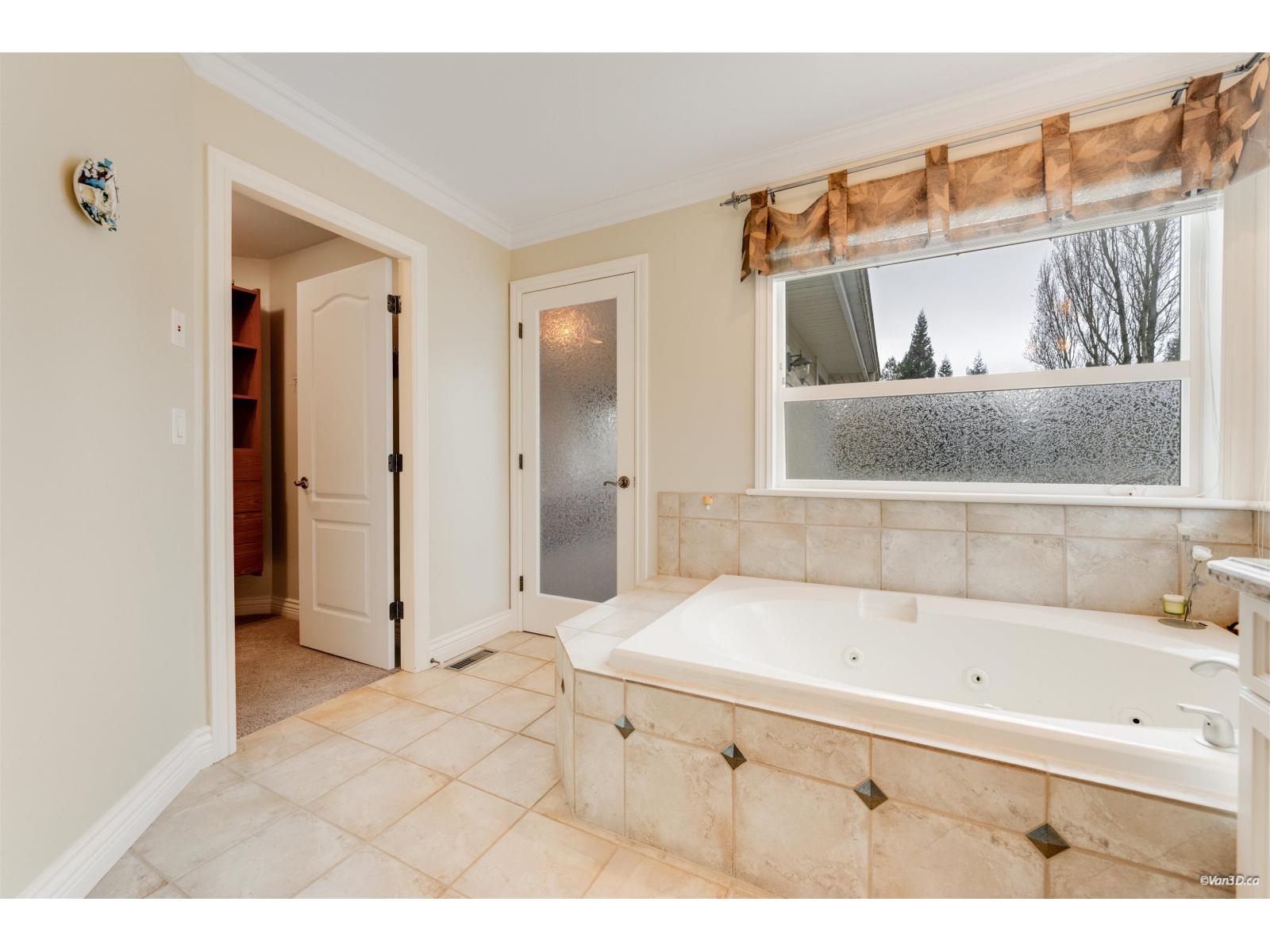 2110 INDIAN FORT DRIVE, Surrey