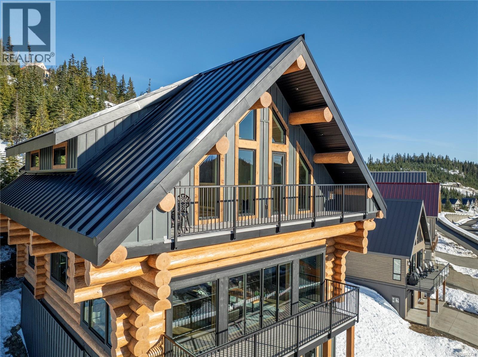 710 Arrowsmith Ridge, Courtenay