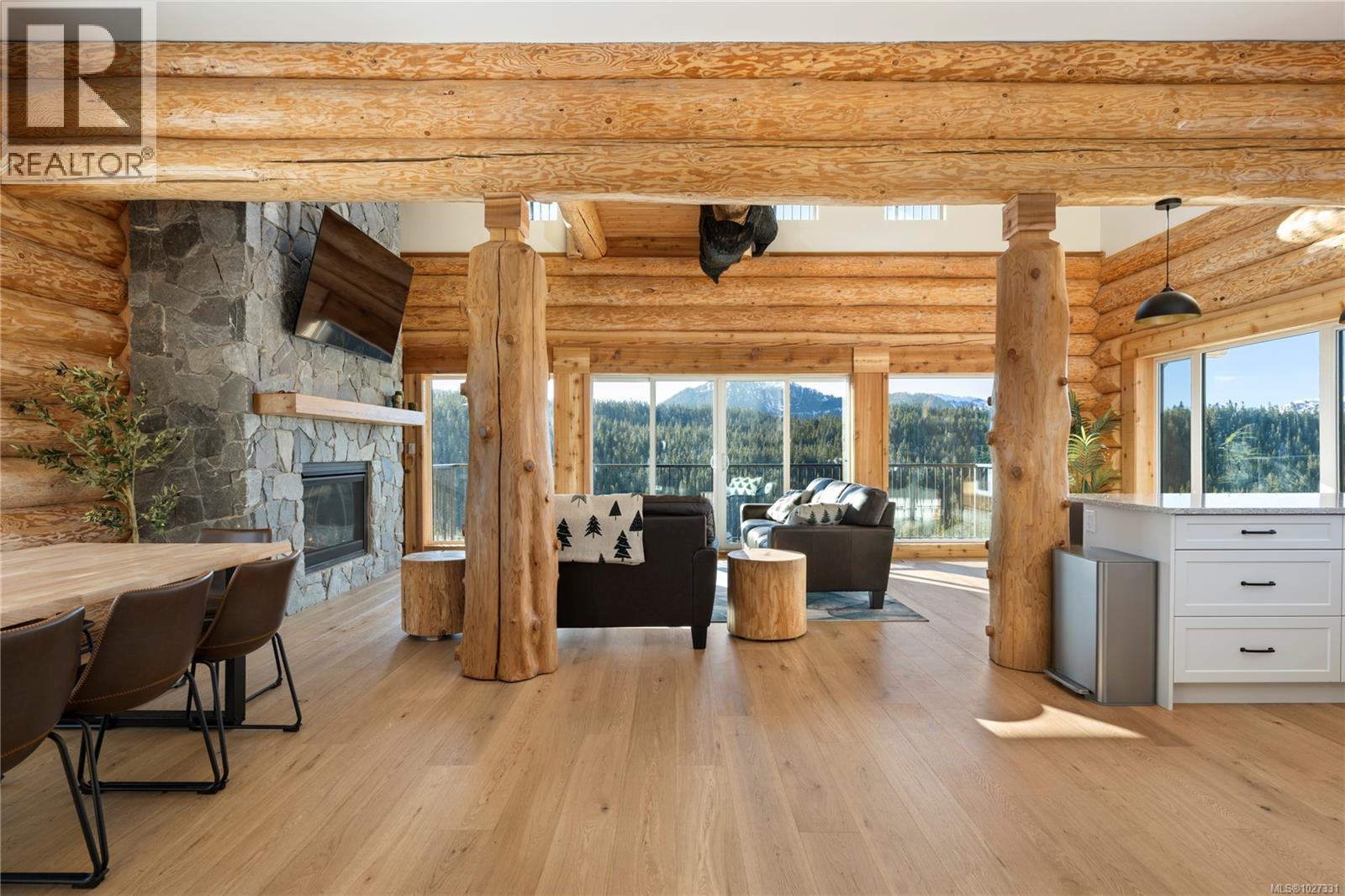 710 Arrowsmith Ridge, Courtenay