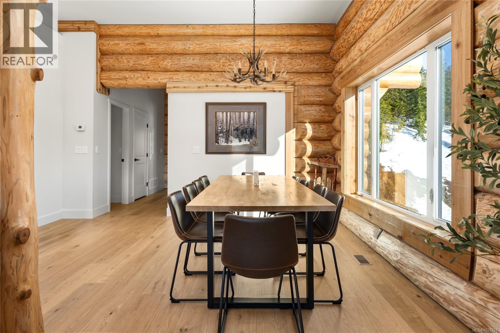 710 Arrowsmith Ridge, Courtenay