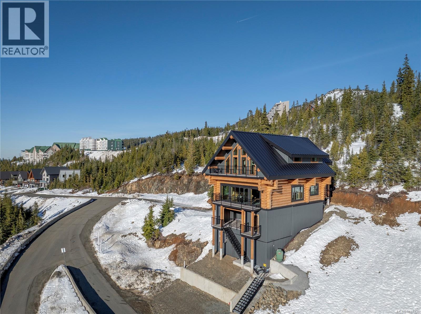 710 Arrowsmith Ridge, Courtenay