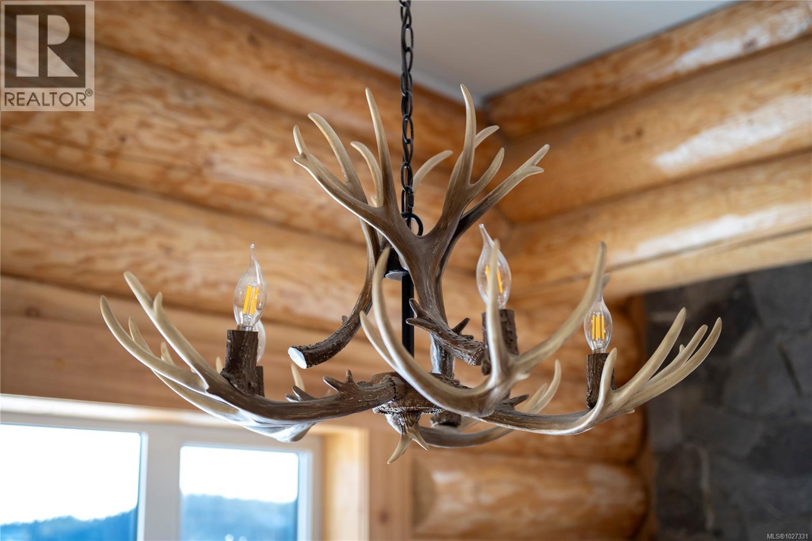 710 Arrowsmith Ridge, Courtenay