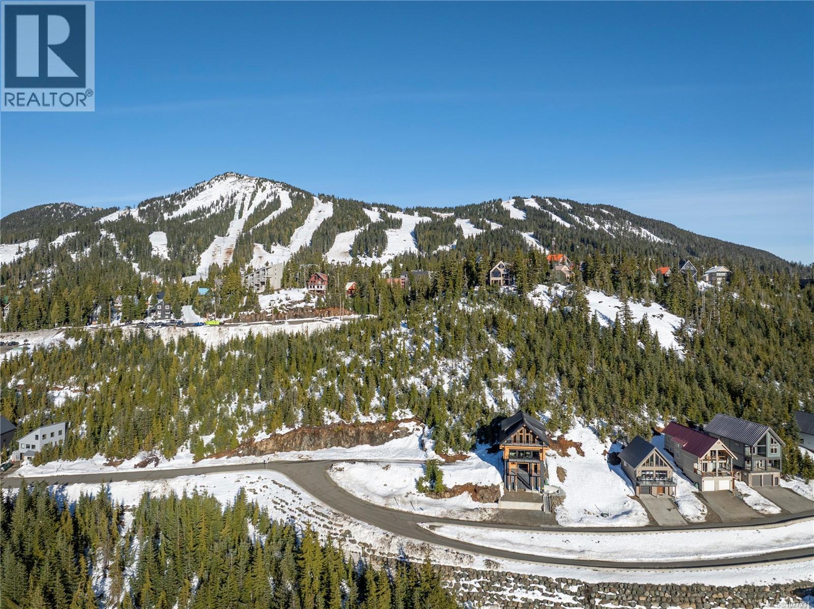 710 Arrowsmith Ridge, Courtenay