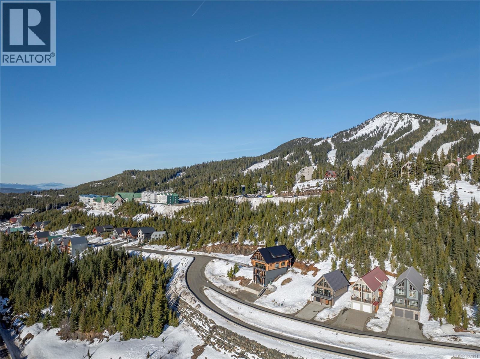 710 Arrowsmith Ridge, Courtenay