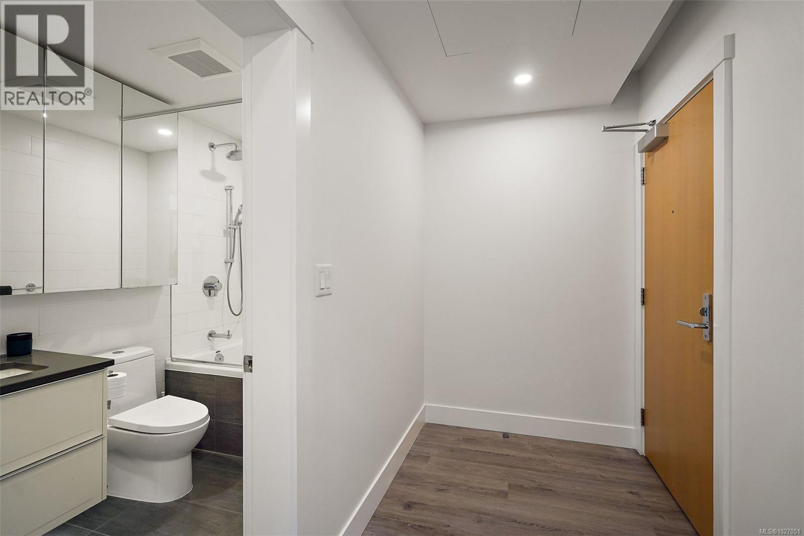 1106 777 Herald Street, Victoria