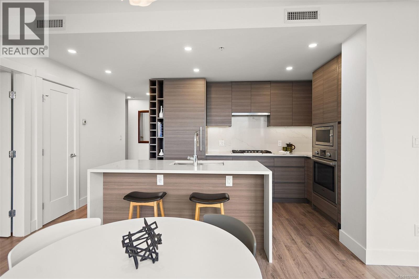 1106 777 Herald Street, Victoria