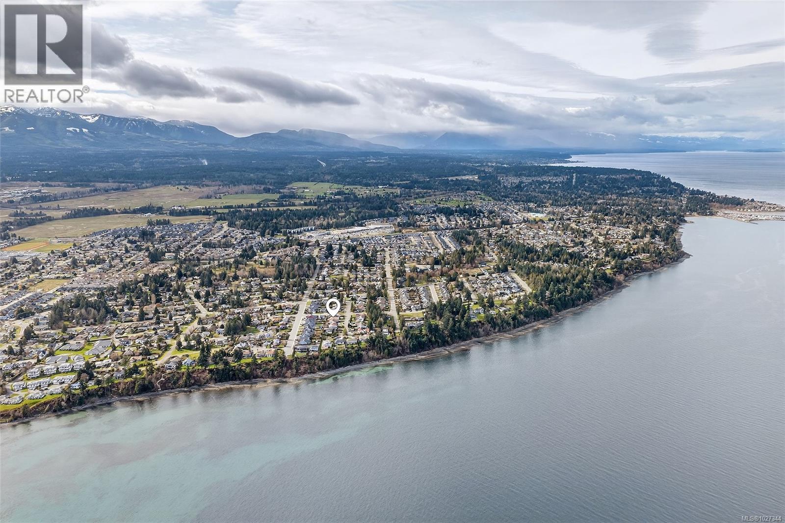 542 Panorama Pl, Parksville