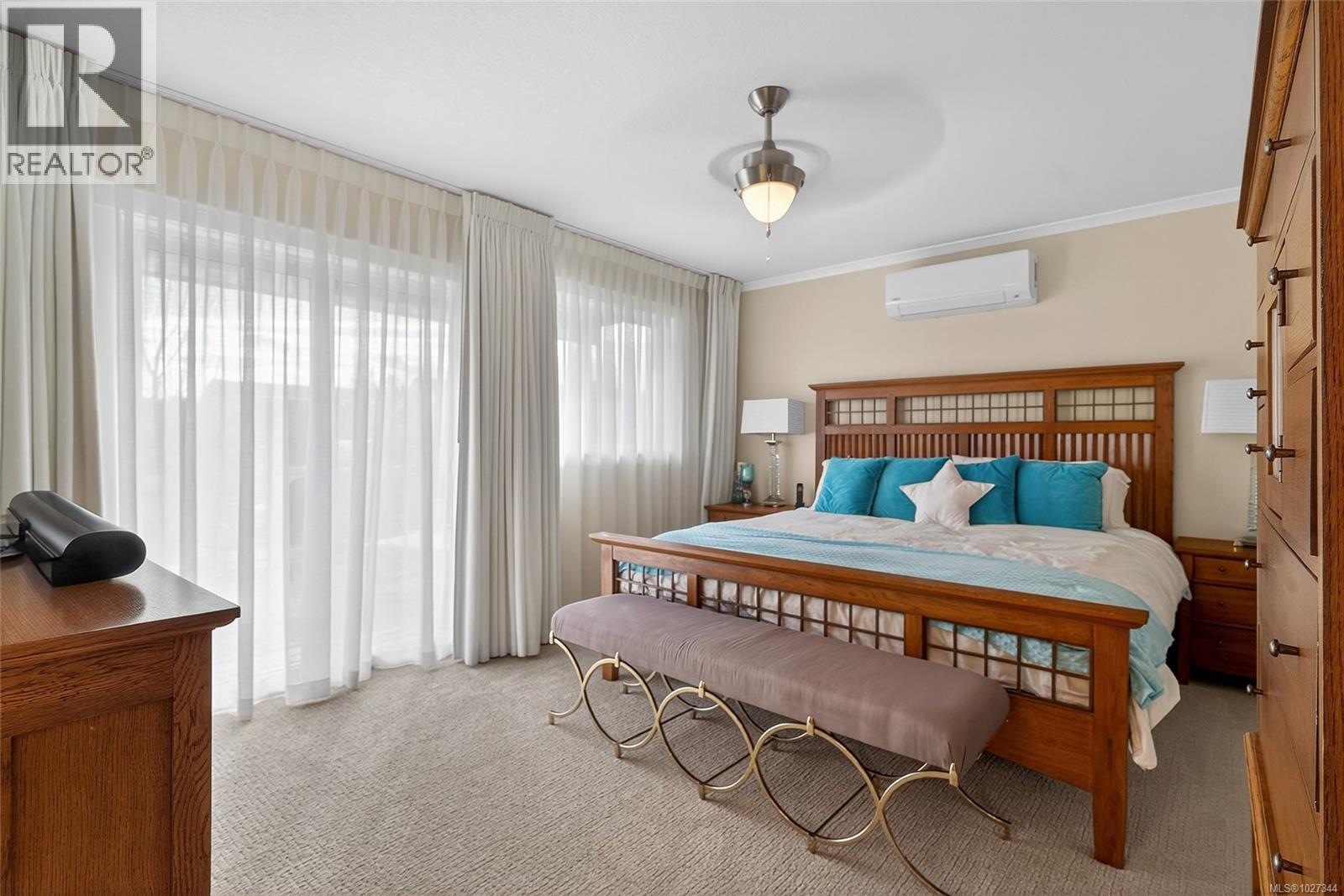 542 Panorama Pl, Parksville