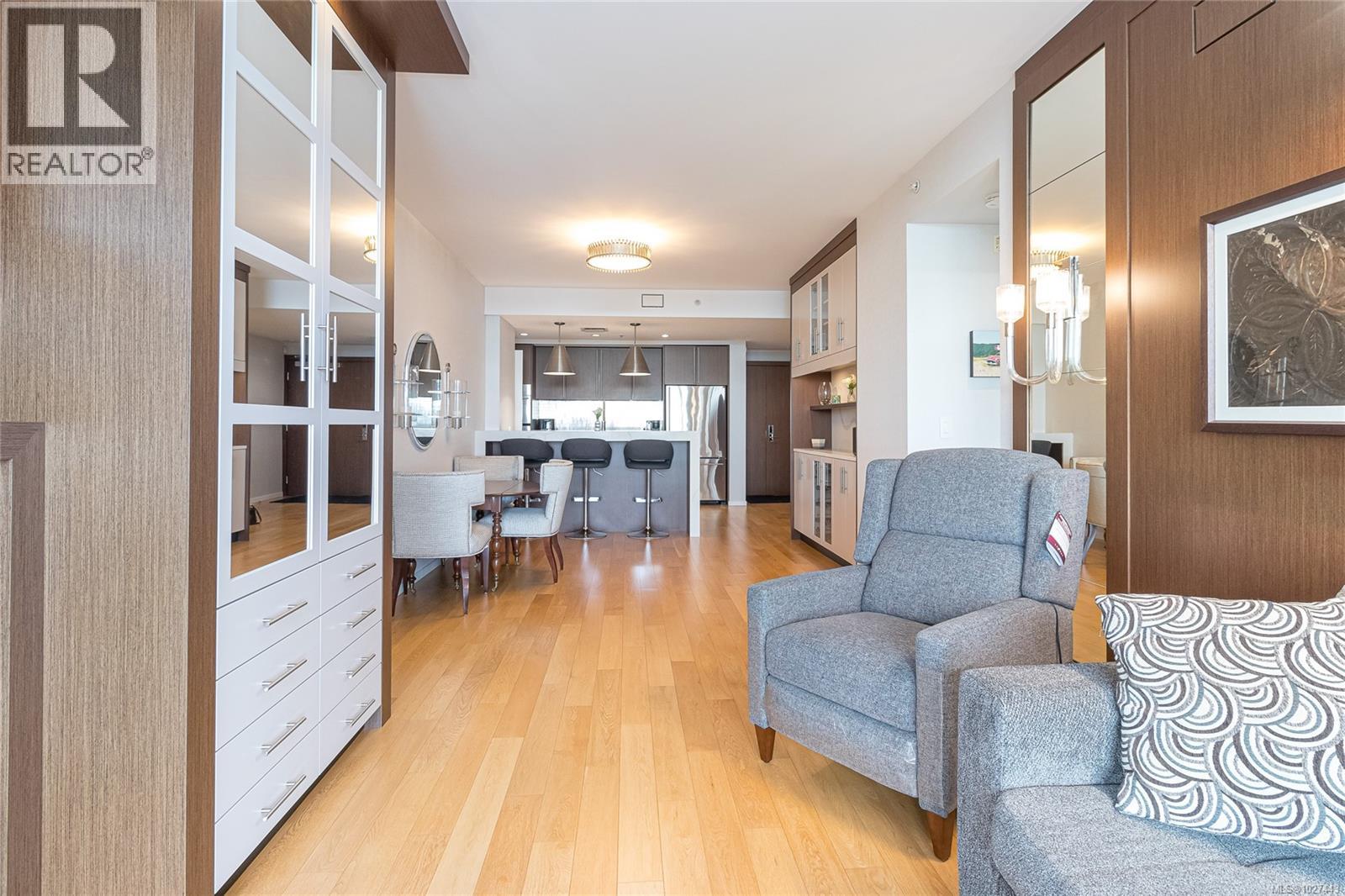 606 100 Saghalie Rd, Victoria