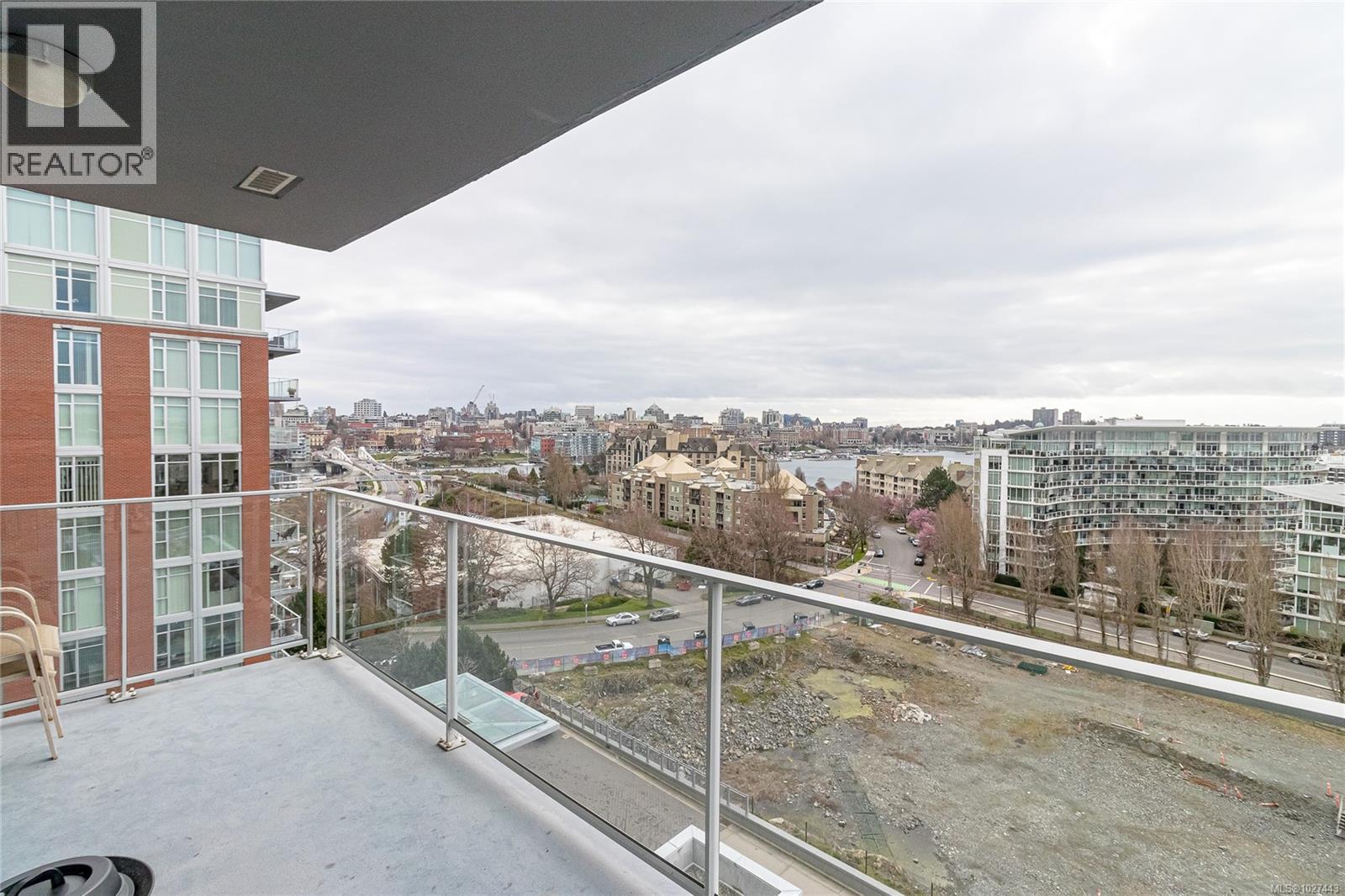 606 100 Saghalie Rd, Victoria