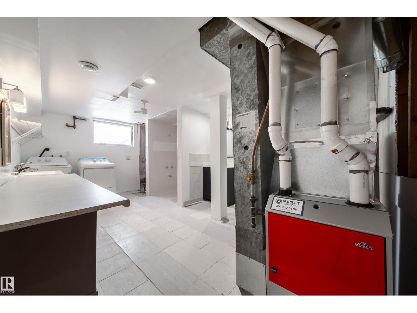 11430 81 ST NW - 48