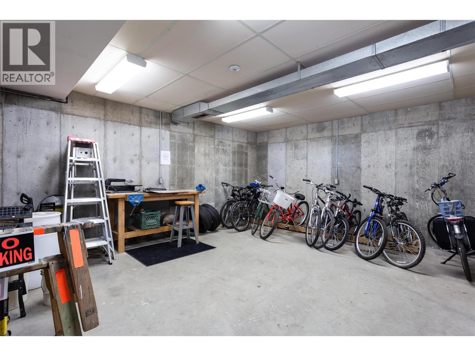 1249 Pacific Avenue Unit# 203, Kelowna